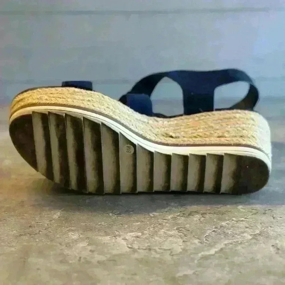 Marc Fisher Zain Espadrille Platform Sandals‎ Blue Suede Size 8M - Picture 8 of 10